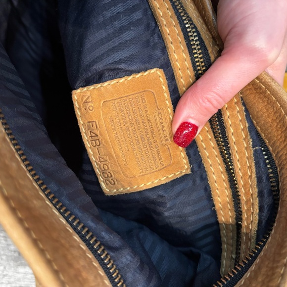 Vintage Coach Sonoma nubuck medium bucket bag - Picture 5 of 10